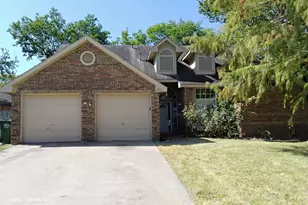 12418 Summer Hill Dr, Balch Springs, TX 75180 - Photo 1