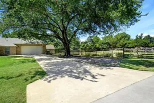 2412 Emerald Cir, Southlake, TX 76092 - Photo 5