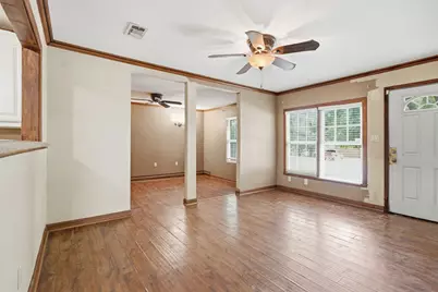 1218 Diana Drive, Arlington, TX 76011 - Photo 5