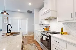 1521 Kessler Dr, Carrollton, TX 75006 - Photo 9