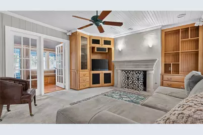 1606 W Shady Grove Road, Irving, TX 75060 - Photo 11