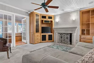1606 W Shady Grove Rd, Irving, TX 75060 - Photo 11
