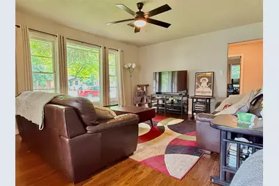 1009 Denton Street, Denton, TX 76201 - Photo 5