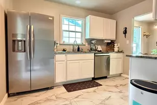1009 Denton St, Denton, TX 76201 - Photo 7
