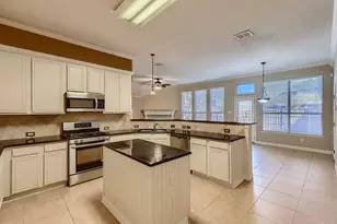 9028 Enchanted Ridge Dr, Plano, TX 75025 - Photo 7