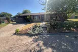 506 N Avenue X, Clifton, TX 76634 - Photo 1