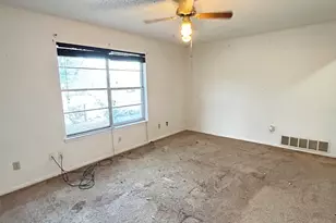 506 N Avenue X, Clifton, TX 76634 - Photo 9