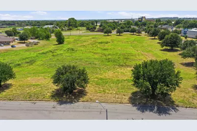 2670 Dogwood Drive, Stephenville, TX 76401 - Photo 11