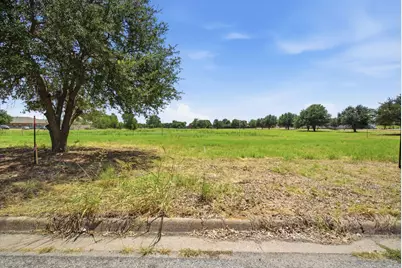 2670 Dogwood Drive, Stephenville, TX 76401 - Photo 9