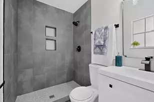 5451 Lubbock Ave, Fort Worth, TX 76133 - Photo 23