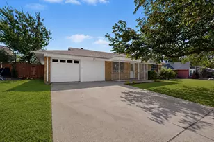 5451 Lubbock Ave, Fort Worth, TX 76133 - Photo 7