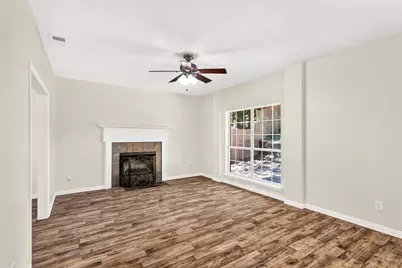 1008 Hyde Park Drive, McKinney, TX 75069 - Photo 9