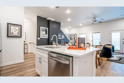 1217 Beaconsfield Lane #803, Arlington, TX 76011 - Photo 15