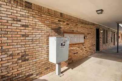 1108 N Elm Street #8, Denton, TX 76201 - Photo 27