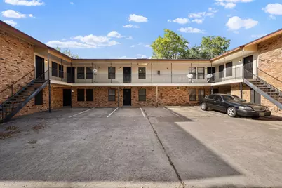 1108 N Elm Street #8, Denton, TX 76201 - Photo 25