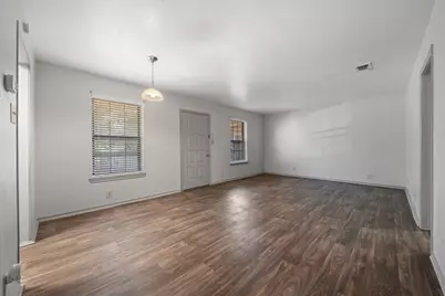 1108 N Elm Street #8, Denton, TX 76201 - Photo 13