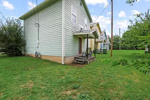 504 E State Hwy 11, Tom Bean, TX 75489 - Photo 15