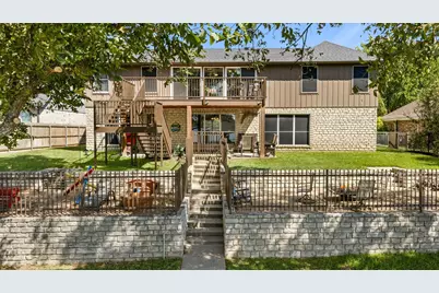 109 Casas Del Sur Street, Granbury, TX 76049 - Photo 33