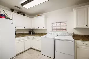 109 Casas Del Sur St, Granbury, TX 76049 - Photo 25