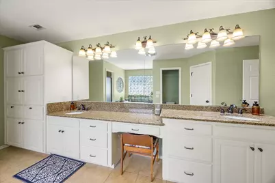 109 Casas Del Sur Street, Granbury, TX 76049 - Photo 23