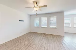 812 Carmen St, Forney, TX 75126 - Photo 5