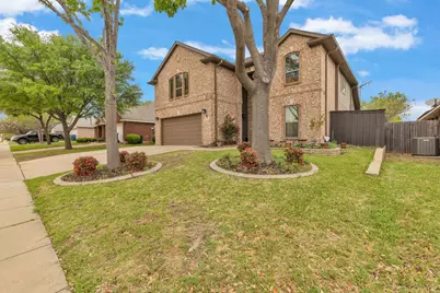 317 Benton Drive, Roanoke, TX 76262 - Photo 5