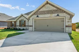128 Joel St, Springtown, TX 76082 - Photo 3