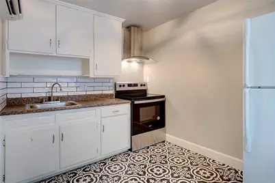 1511 Clover Lane, Fort Worth, TX 76107 - Photo 21