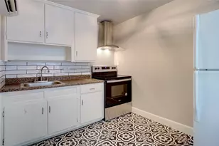 1511 Clover Ln, Fort Worth, TX 76107 - Photo 21