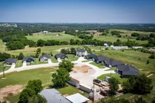 2470 N Trinity St, Decatur, TX 76234 - Photo 7