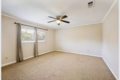 400 Harrington Lane, Euless, TX 76039 - Photo 11