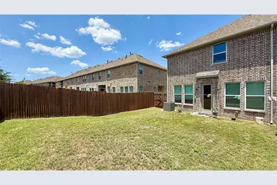 588 Hutchinson Lane, Lewisville, TX 75077 - Photo 25
