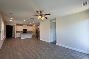 588 Hutchinson Ln, Lewisville, TX 75077 - Photo 7