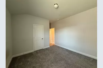 588 Hutchinson Lane, Lewisville, TX 75077 - Photo 11