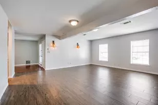 4425 Windsor Dr, Garland, TX 75042 - Photo 3