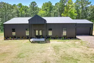 1373 County Road 166 W, Overton, TX 75684 - Photo 3