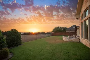 1608 Ridgewood Dr, Waco, TX 76710 - Photo 7