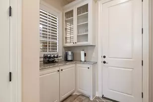 1608 Ridgewood Dr, Waco, TX 76710 - Photo 31