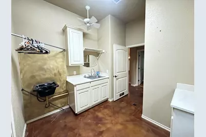 101 Creekside Drive, Glen Rose, TX 76043 - Photo 29