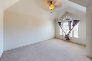5628 Sleepy Creek Ln, Fort Worth, TX 76179 - Photo 17
