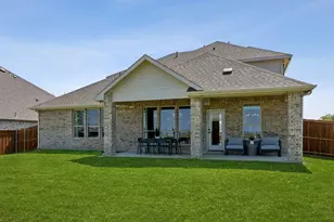 962 Richard Pittmon Dr, DeSoto, TX 75115 - Photo 35