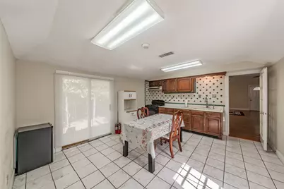 3824 Rusty Dell Street, Fort Worth, TX 76111 - Photo 13