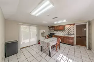3824 Rusty Dell St, Fort Worth, TX 76111 - Photo 13