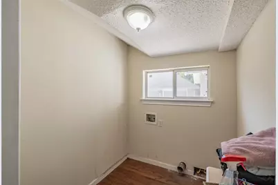 3824 Rusty Dell Street, Fort Worth, TX 76111 - Photo 11