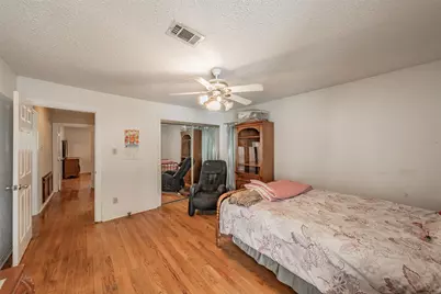 3824 Rusty Dell Street, Fort Worth, TX 76111 - Photo 27