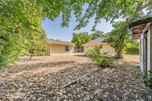 3824 Rusty Dell St, Fort Worth, TX 76111 - Photo 35