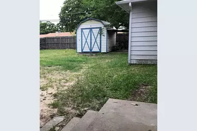 1502 Dale Place, Irving, TX 75061 - Photo 23