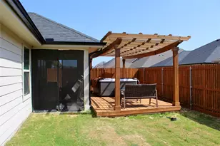 809 Kinghaven Dr, Little Elm, TX 75068 - Photo 25