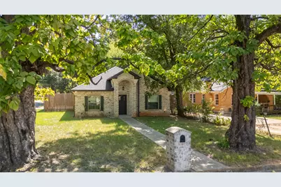 1315 N Ross Avenue, Tyler, TX 75702 - Photo 1
