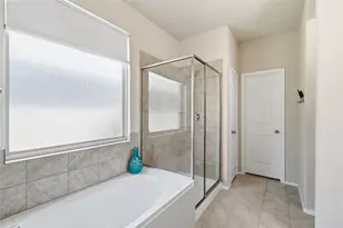 11512 Aquilla Dr, Frisco, TX 75036 - Photo 11